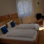 & Restaurant Karpfen 4*