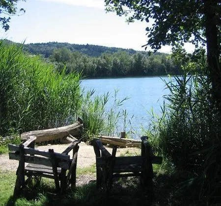 & Restaurant Karpfen Szálloda Illmensee