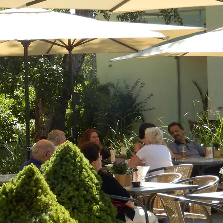 & Restaurant Karpfen 4* Illmensee