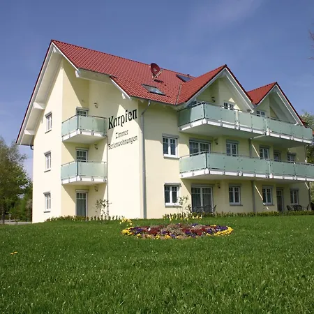 & Restaurant Karpfen ホテル Illmensee